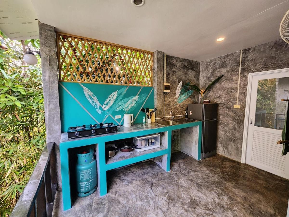 Feel Home No 3 Private House 2Br Hinkong Exterior photo